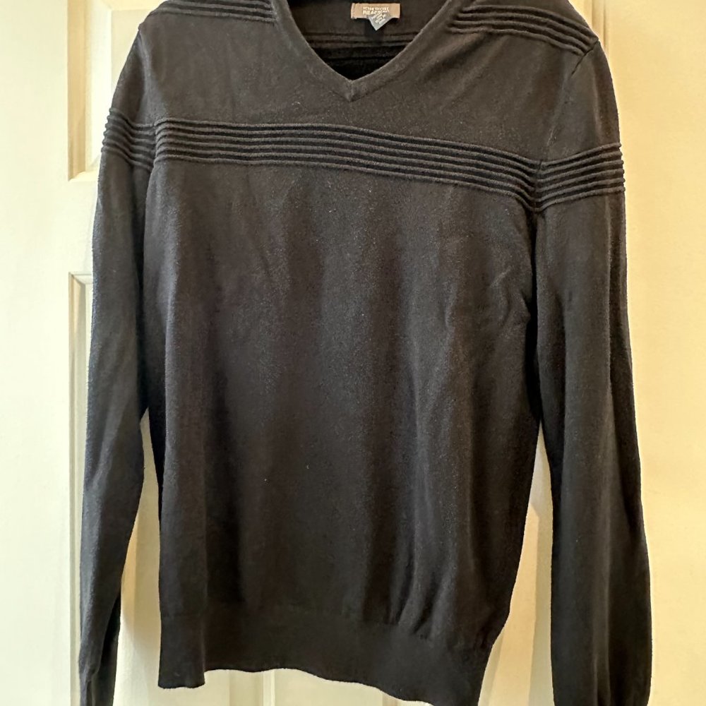 Kenneth Reactions Long Sleeve Ribbed Line Sweater